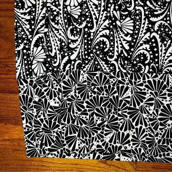 Chico’s‎ Liquid Knit Midi Dress 3/4 Sleeve Scoop Neck Black White Sz 3 XL - Picture 8 of 10